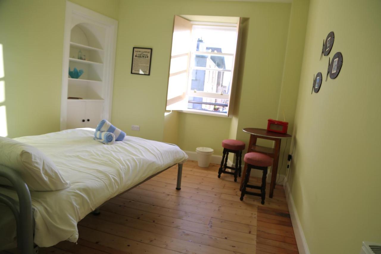 Hostel The Dolphin